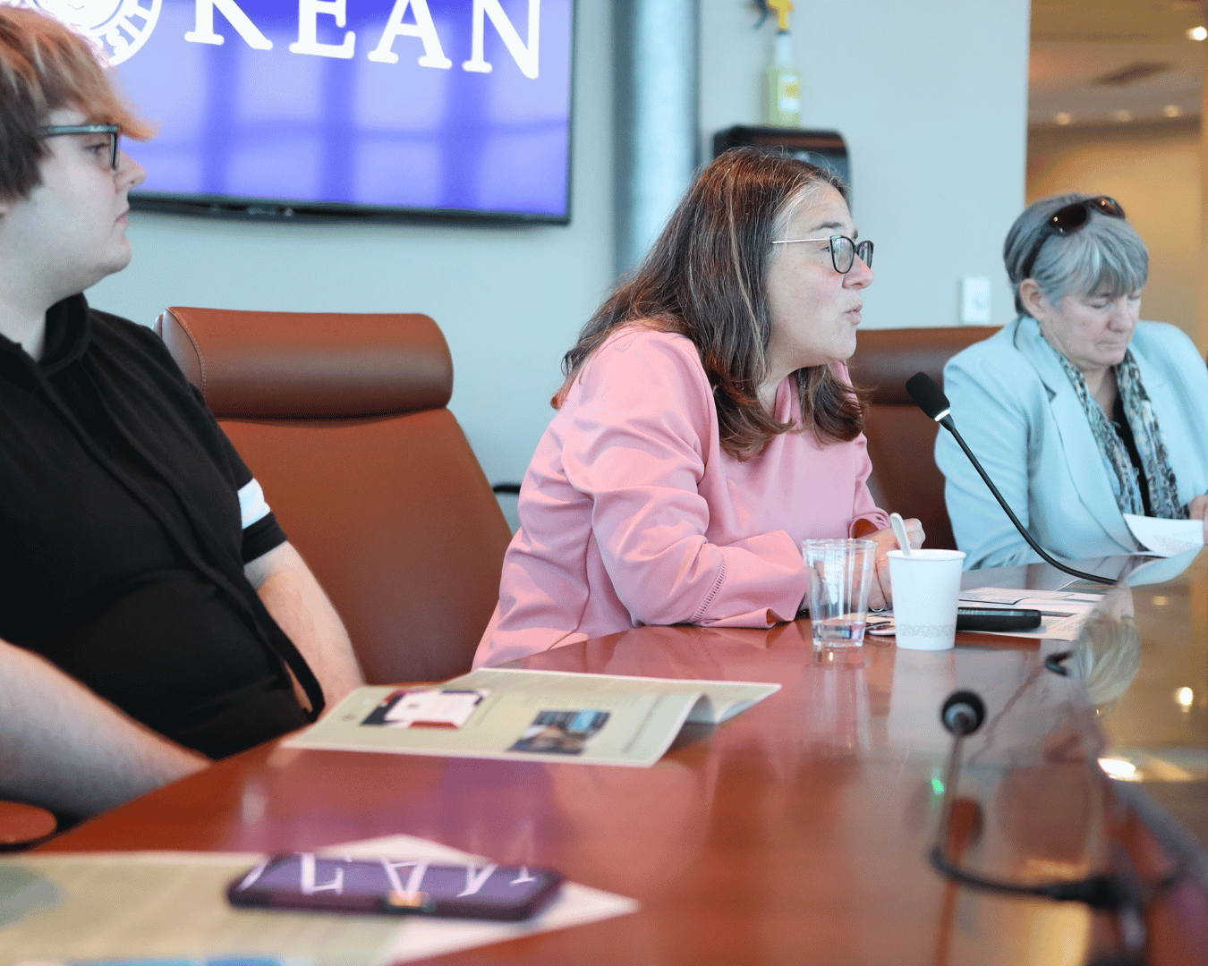 lgbt-roundtable-event-2